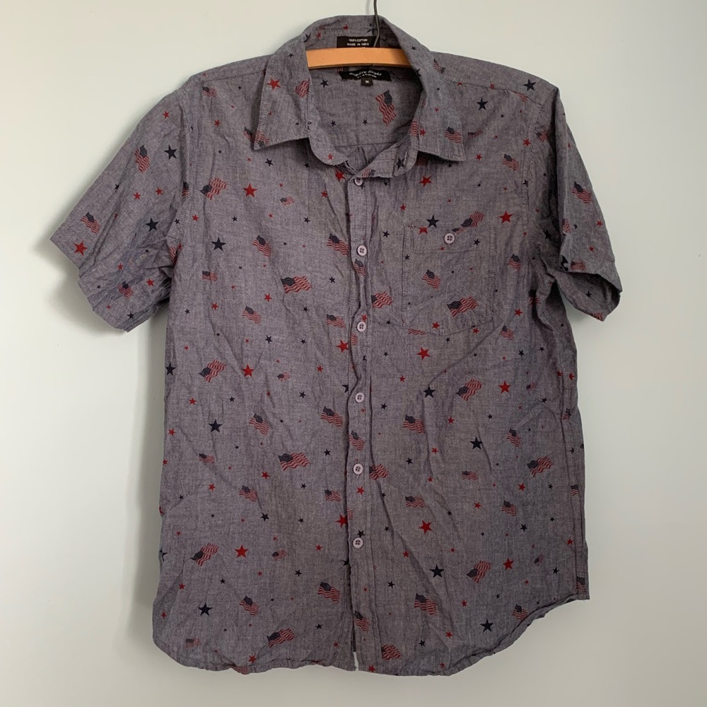 🎄Eighty Eight Platinum chambray patriotic shirt